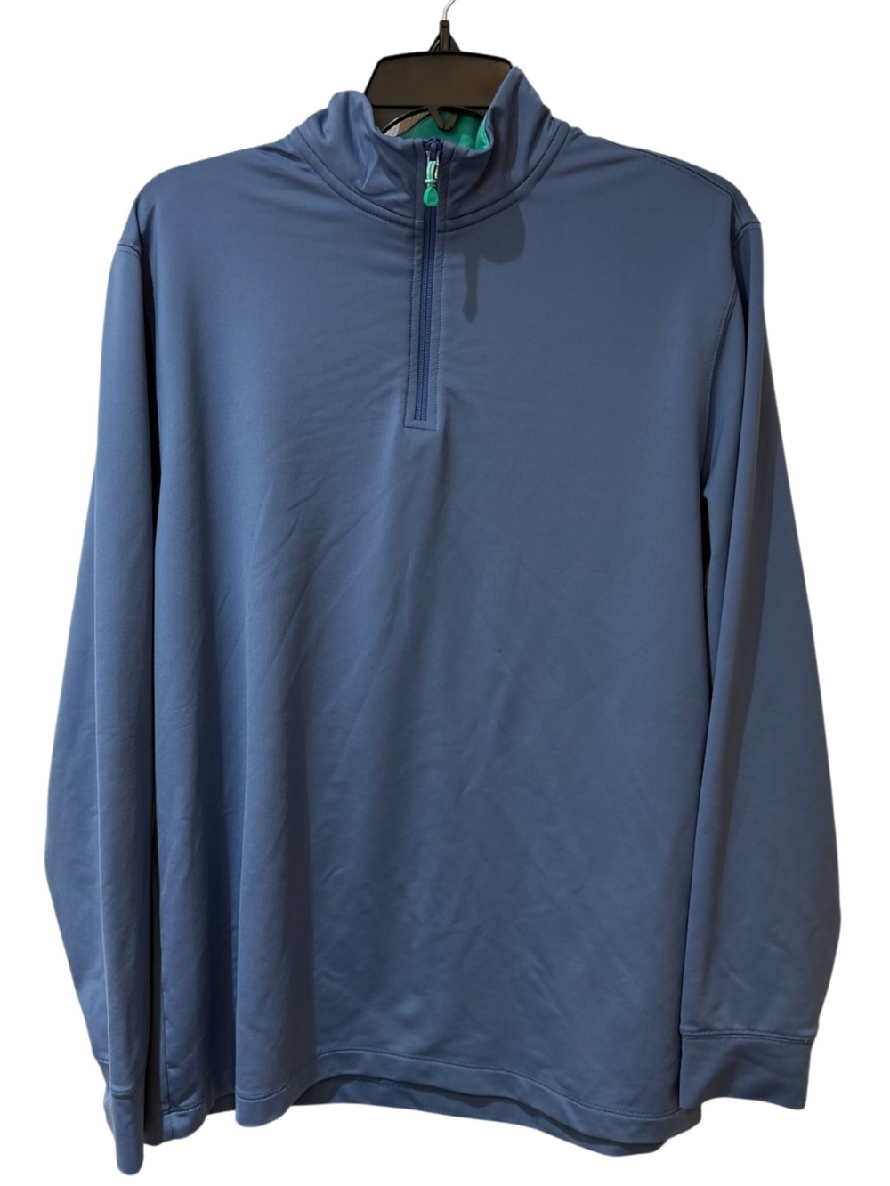 Vineyard Vines Men's Slate Blue Quarter-Zip Pullover size medium.